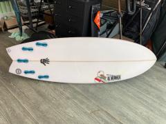 中古サーフボード　アルメリック　ハイファイブ   high-5　pu  5’4