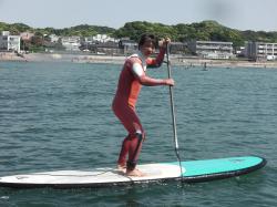 5/8 AM sup（サップ、スタンドアップパドル）体験スクール付きレンタル 動画　鎌倉ハイサーフ