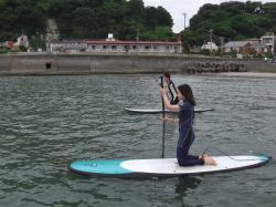 6/12 AM2 sup（サップ、スタンドアップパドル）体験スクール付きレンタル 動画　鎌倉ハイサーフ