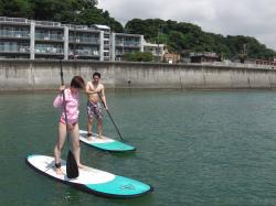 7/17 AM sup（サップ、スタンドアップパドル）体験スクール付きレンタル 動画　鎌倉ハイサーフ
