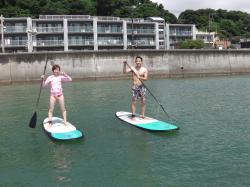 7/17 AM sup（サップ、スタンドアップパドル）体験スクール付きレンタル 動画　鎌倉ハイサーフ