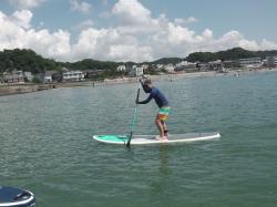7/25AM1 sup（サップ、スタンドアップパドル）体験スクール付きレンタル 動画　鎌倉ハイサーフ