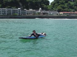 7/25 PM sup（サップ、スタンドアップパドル）体験スクール付きレンタル 動画　鎌倉ハイサーフ