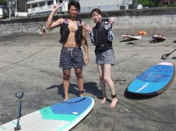 8/6 AM sup（サップ、スタンドアップパドル）体験スクール付きレンタル 動画　鎌倉ハイサーフ