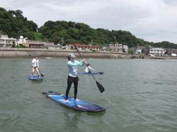8/11 AM sup（サップ、スタンドアップパドル）体験スクール付きレンタル 動画　鎌倉ハイサーフ