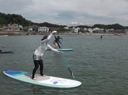 8/11 AM sup（サップ、スタンドアップパドル）体験スクール付きレンタル 動画　鎌倉ハイサーフ