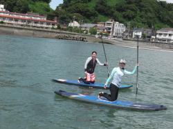 8/11 AM sup（サップ、スタンドアップパドル）体験スクール付きレンタル 動画　鎌倉ハイサーフ