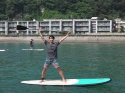 8/28 AM2 sup（サップ、スタンドアップパドル）体験スクール付きレンタル 動画　鎌倉ハイサーフ