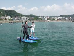 8/28 AM2 sup（サップ、スタンドアップパドル）体験スクール付きレンタル 動画　鎌倉ハイサーフ
