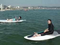 8/28PM3 sup（サップ、スタンドアップパドル）体験スクール付きレンタル 動画　鎌倉ハイサーフ