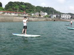 8/29 AM sup（サップ、スタンドアップパドル）体験スクール付きレンタル 動画　鎌倉ハイサーフ