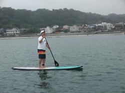 9/4AM sup（サップ、スタンドアップパドル）体験スクール付きレンタル 動画　鎌倉ハイサーフ