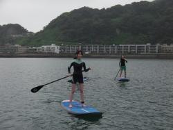9/4AM sup（サップ、スタンドアップパドル）体験スクール付きレンタル 動画　鎌倉ハイサーフ