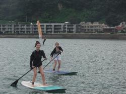 9/5PM sup（サップ、スタンドアップパドル）体験スクール付きレンタル 動画　鎌倉ハイサーフ