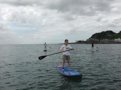 9/7AM sup（サップ、スタンドアップパドル）体験スクール付きレンタル 動画　鎌倉ハイサーフ