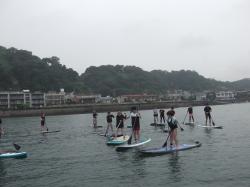 9/12PM1 sup（サップ、スタンドアップパドル）体験スクール付きレンタル 動画　鎌倉ハイサーフ