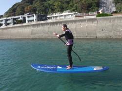 11/12 AM SUP(サップ、スタンドアップパドル)体験スクール付きレンタル  KAMAKURA HIGH SURF