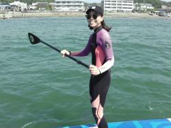 4/10 AM SUP(サップ、スタンドアップパドル)体験スクール付きレンタル 鎌倉ハイサーフ