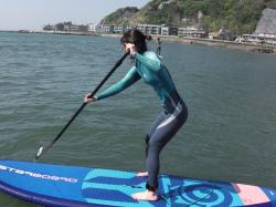 4/10 AM SUP(サップ、スタンドアップパドル)体験スクール付きレンタル 鎌倉ハイサーフ