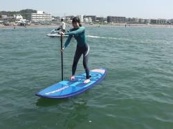 4/10 AM SUP(サップ、スタンドアップパドル)体験スクール付きレンタル 鎌倉ハイサーフ