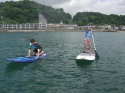 6/5 AM2 SUP(サップ、スタンドアップパドル)体験スクール付きレンタル 鎌倉ハイサーフ