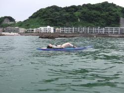 7/4 PM SUP(サップ、スタンドアップパドル)体験スクール付きレンタル  鎌倉ハイサーフ 