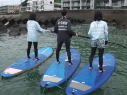 7/17 AM SUP(サップ、スタンドアップパドル)体験スクール付きレンタル  鎌倉ハイサーフ