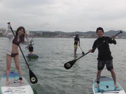 7/18 AM SUP(サップ、スタンドアップパドル)体験スクール付きレンタル  鎌倉ハイサーフ