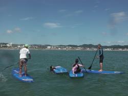 7/27 PM1 SUP(サップ、スタンドアップパドル)体験スクール付きレンタル 鎌倉ハイサーフ