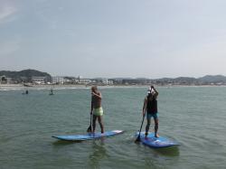 8/9 AM SUP(サップ、スタンドアップパドル)体験スクール付きレンタル  鎌倉ハイサーフ