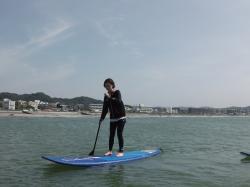 8/9 AM SUP(サップ、スタンドアップパドル)体験スクール付きレンタル  鎌倉ハイサーフ