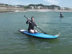 8/10 AM SUP(サップ、スタンドアップパドル)体験スクール付きレンタル　鎌倉ハイサーフ