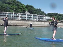 8/10 AM SUP(サップ、スタンドアップパドル)体験スクール付きレンタル　鎌倉ハイサーフ