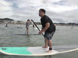 8/11 AM2 SUP(サップ、スタンドアップパドル)体験スクール付きレンタル  鎌倉ハイサーフ