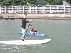 8/11 AM2 SUP(サップ、スタンドアップパドル)体験スクール付きレンタル  鎌倉ハイサーフ