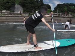 8/11 AM3 SUP(サップ、スタンドアップパドル)体験スクール付きレンタル  鎌倉ハイサーフ