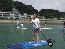 8/20 AM SUP(サップ、スタンドアップパドル)体験スクール付きレンタル  鎌倉ハイサーフ
