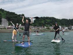 8/20 AM SUP(サップ、スタンドアップパドル)体験スクール付きレンタル  鎌倉ハイサーフ