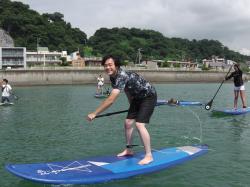 8/20 AM SUP(サップ、スタンドアップパドル)体験スクール付きレンタル  鎌倉ハイサーフ