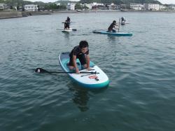 8/24 AM2 SUP(サップ、スタンドアップパドル)体験スクール付きレンタル  鎌倉ハイサーフ
