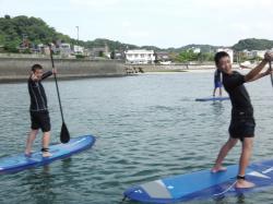 8/24AM3 SUP(サップ、スタンドアップパドル)体験スクール付きレンタル 鎌倉ハイサーフ