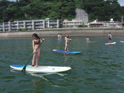 8/27 AM2 SUP(サップ、スタンドアップパドル)体験スクール付きレンタル  鎌倉ハイサーフ