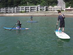 9/4 AM SUP(サップ、スタンドアップパドル)体験スクール付きレンタル　 鎌倉ハイサーフ