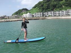 9/4 AM SUP(サップ、スタンドアップパドル)体験スクール付きレンタル　 鎌倉ハイサーフ
