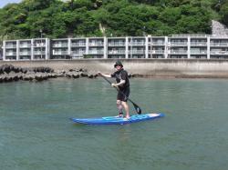 5/5 AM SUP(サップ、スタンドアップパドル)体験スクール付きレンタル 鎌倉ハイサーフ