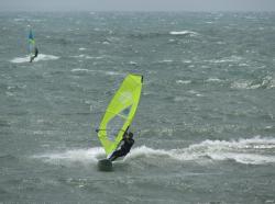 ５月の風と波に乗った様子です！（画像）