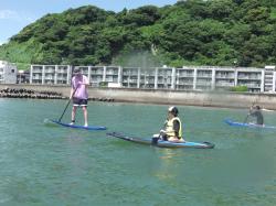 8/2 AM SUP(サップ、スタンドアップパドル)体験スクール付きレンタル  鎌倉ハイサーフ