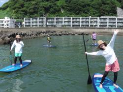 8/2 AM SUP(サップ、スタンドアップパドル)体験スクール付きレンタル  鎌倉ハイサーフ
