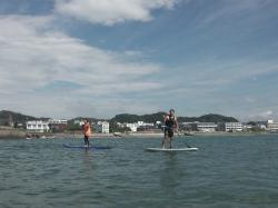 10/7 AM SUP(サップ、スタンドアップパドル)体験スクール付きレンタル  鎌倉ハイサーフ