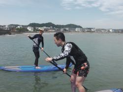 7/8 PM  SUP(サップ、スタンドアップパドル)体験スクール付きレンタル  鎌倉ハイサーフ